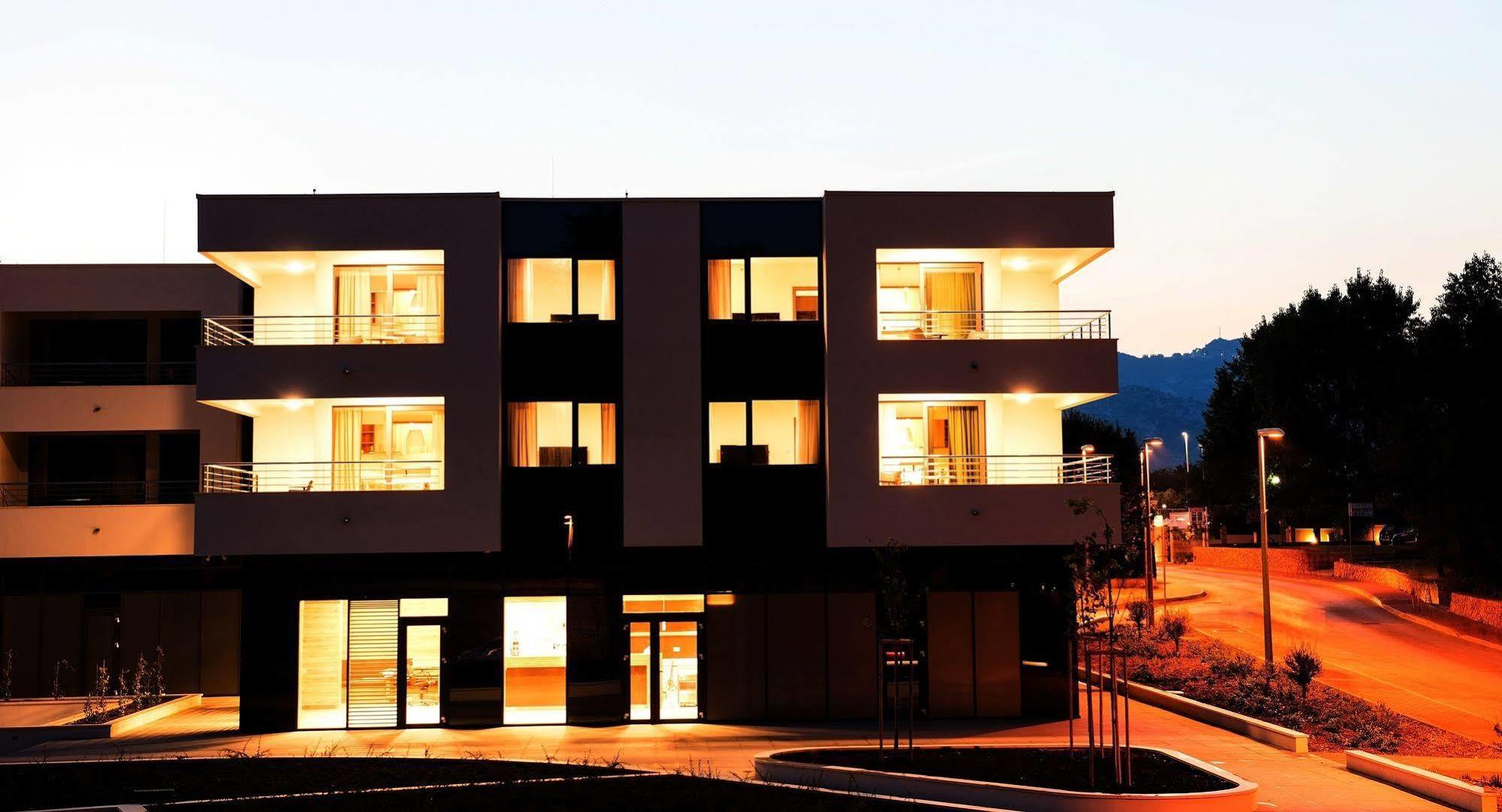 Maistra Select Srebreno Premium Apartments Esterno foto